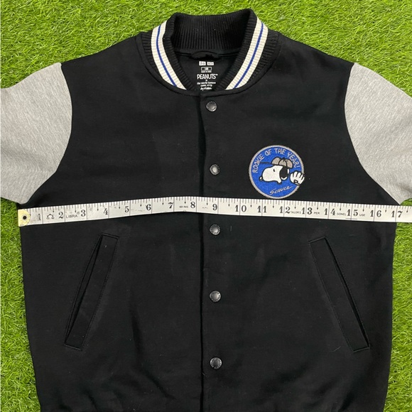 UNIQLO PEANUTS AUTHENTIC KIDS VARSITY JACKET - Picture 8 of 8